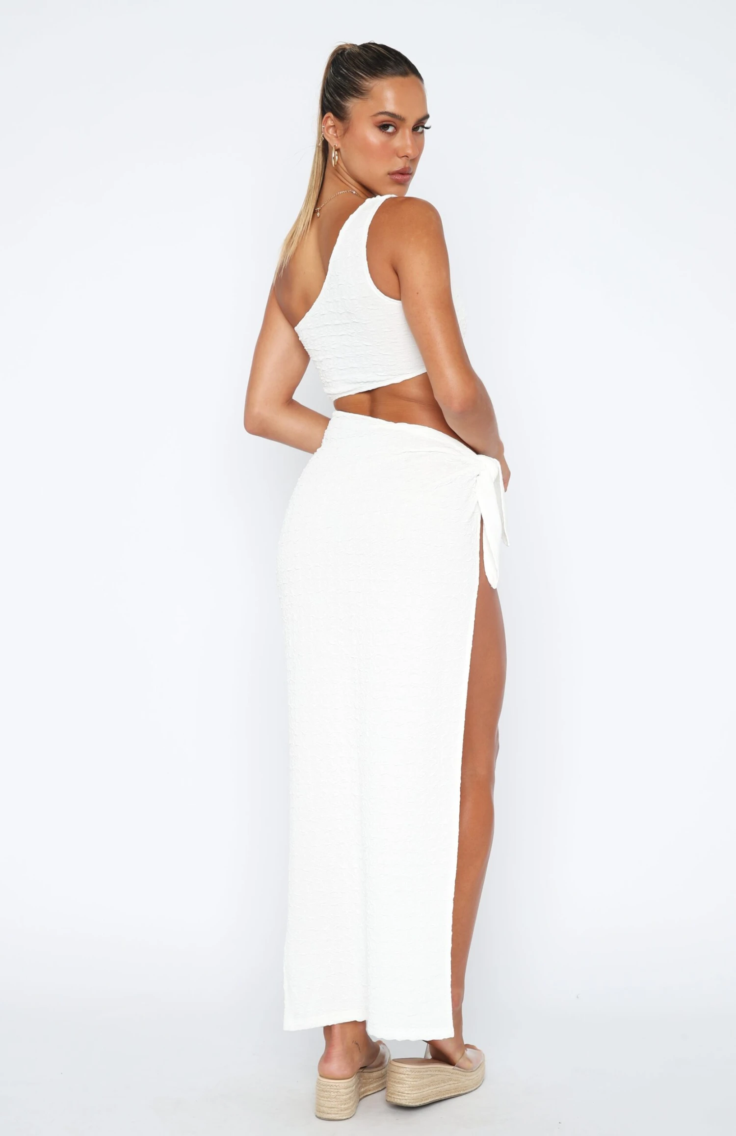 Dream Girl Maxi Dress White 6 Dream Girl Maxi Dress White - Image 4