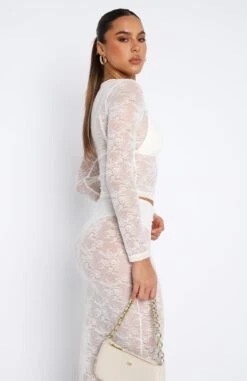 Under My Spell Long Sleeve Lace Top White 8 Under My Spell Long Sleeve Lace Top White -Dresses Sales 11.08.2347371