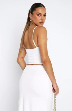 Search For Love Crop Off White 9 Search For Love Crop Off White -Dresses Sales 11.08.2347877