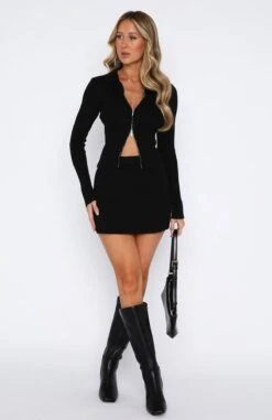Weekend Lover Long Sleeve Crop Black -Dresses Sales 15.06.2332916