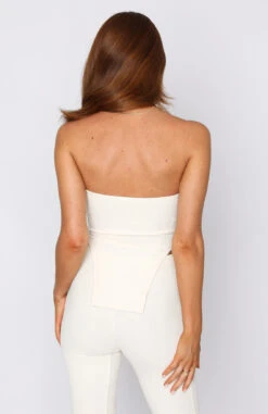 Make A Comeback Top Cream -Dresses Sales 19.01.22 1359