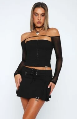 He's Blocked Long Sleeved Bustier Black -Dresses Sales 231.05.2322479copy