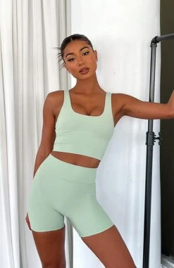 Keep Up High Waisted Shorts Sage -Dresses Sales ACTIVATION SPORTS CROP KEEP UP HIGH WAISTED SHORTS 20.04.22 11