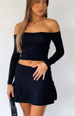 Emotional Long Sleeve Knitted Crop Black