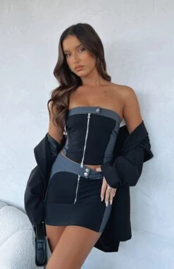 Belong To The World Crop Black -Dresses Sales IMG 8902 acf4948f bb71 479e 9348 be6c788e3cba