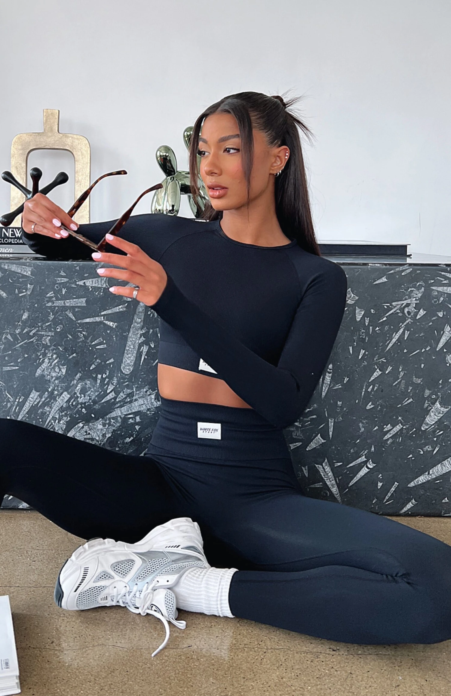 In Control Long Sleeve Seamless Crop Black 8 In Control Long Sleeve Seamless Crop Black - Image 6